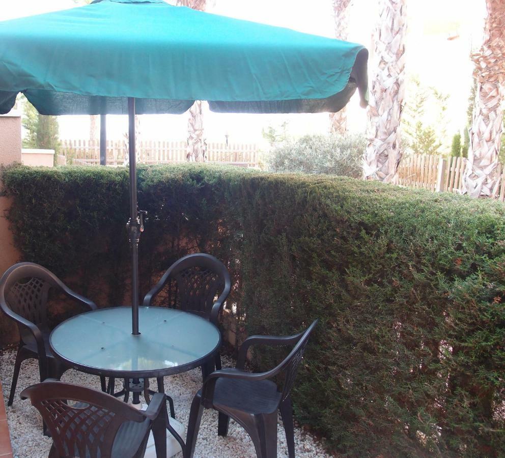 Apartamento Tranquilo Cerca De Buena Piscina Y Con Buen Aire Acondicionado Águilas Exterior foto