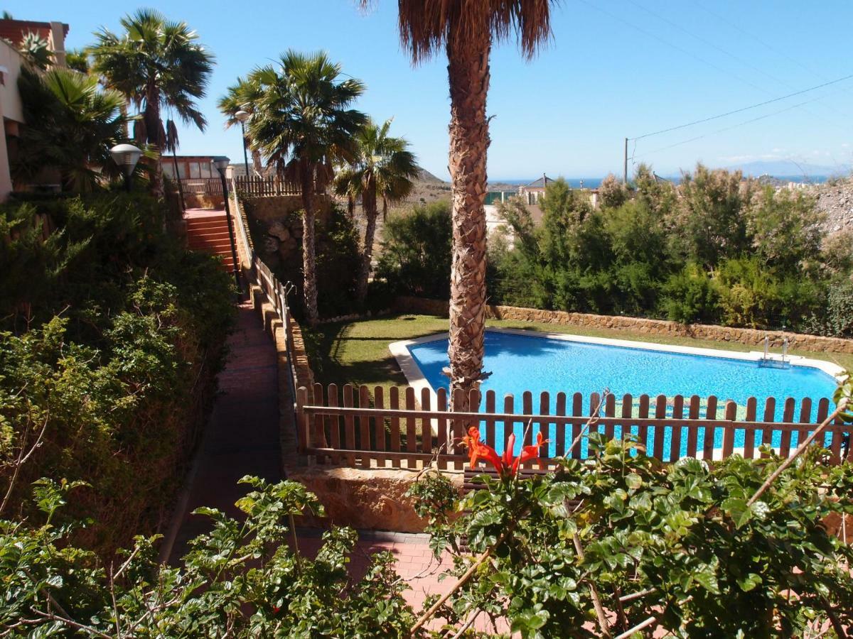 Apartamento Tranquilo Cerca De Buena Piscina Y Con Buen Aire Acondicionado Águilas Exterior foto