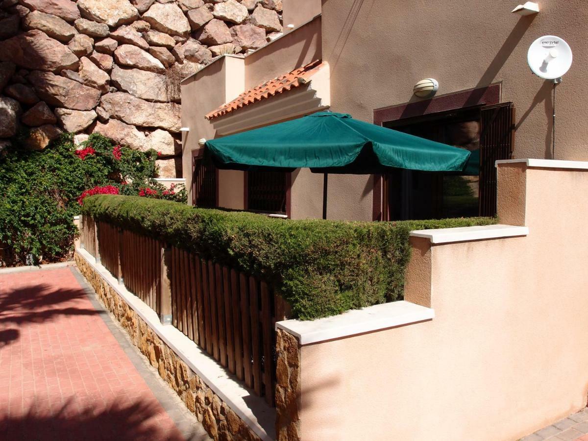 Apartamento Tranquilo Cerca De Buena Piscina Y Con Buen Aire Acondicionado Águilas Exterior foto