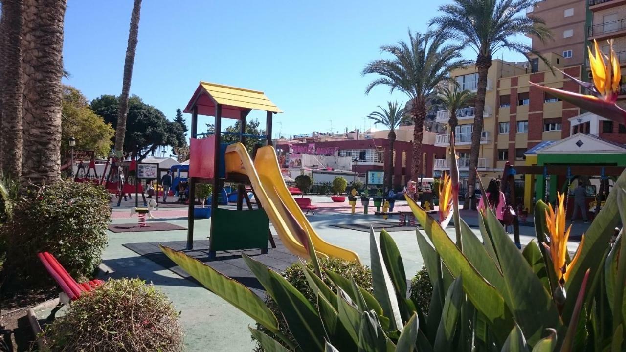 Apartamento Tranquilo Cerca De Buena Piscina Y Con Buen Aire Acondicionado Águilas Exterior foto